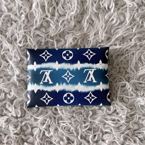 💙💙Louis Vuitton💙💙 Medium Pochette - Picture 3 of 5